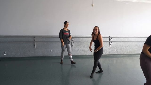 Basic Jazz Moves For Beginners I @ti-and-me смотреть онлайн