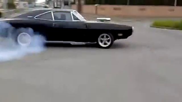 Dodge Charger 1970 года выпуска! Мечта любого автолюбителя!
