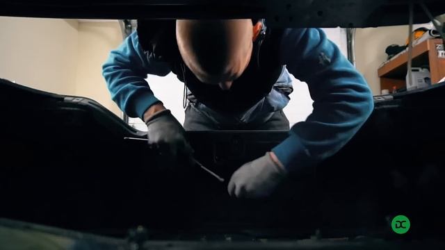 Разбираем NISSAN SILVIA S15 и убираем всё ненужное смотреть онлайн