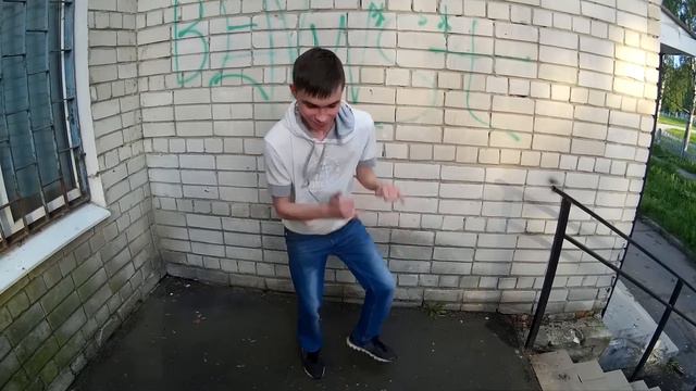 Сизов и Сверхъестественное (брутальный Майкл Джексон) смотреть онлайн