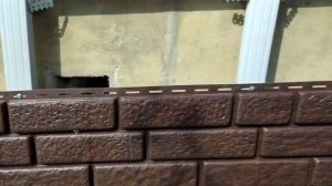 монтаж сайдинга ю-пласт под кирпич на цоколь.