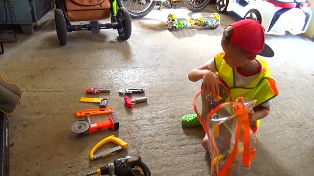 Трактор JCB на больших колесах сломался Алекс приехал на помощь Экскаватор для детей смотреть онлайн