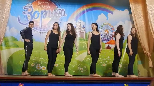 Номер "Струны" от вожатых смотреть онлайн