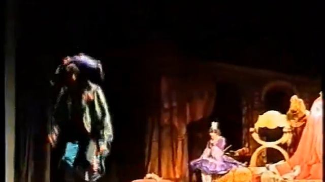 Мінков, "Чарівна музика", 2004 смотреть онлайн