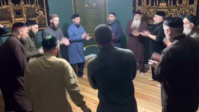 Зикр - 1аджаба тоба / Рамзан волчехь / Грозный 24.04.23 г. смотреть онлайн