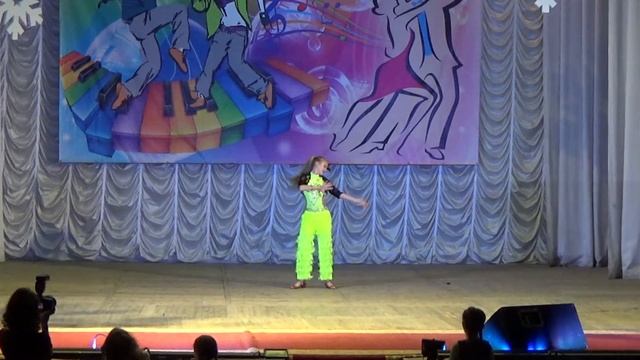 20161210 ТанцевальныйСнегопад 205 Чарльстон смотреть онлайн