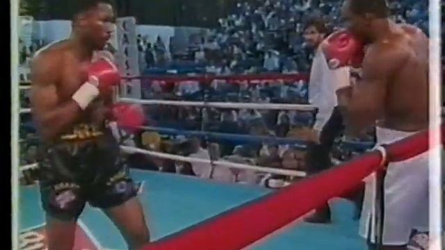 Бокс супер тяжелый вес Леннокс Льюис VS Майкл Вивер. смотреть онлайн