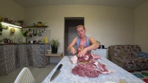 Зайчиха. Разделываю мясо. Про цены на юге.