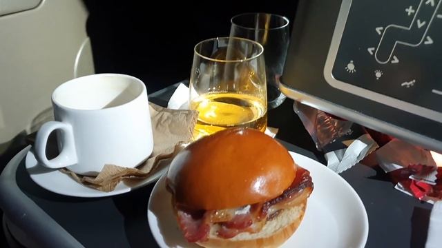 Trip Report: QF2 Qantas London-Darwin-Sydney Business Class смотреть онлайн