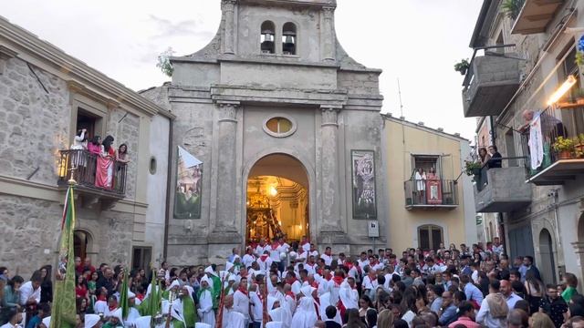 Cerami 28 Agosto 2022 Solenne Uscita dall'Abbazia San Benedetto della Processione di San Sebastiano смотреть онлайн