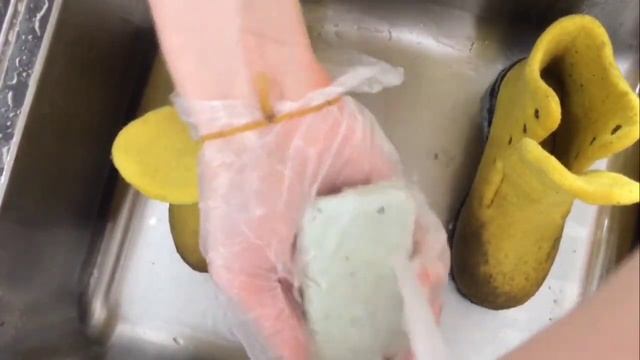 Как стирать войлочную обувь. Уход за валенки коваленки смотреть онлайн