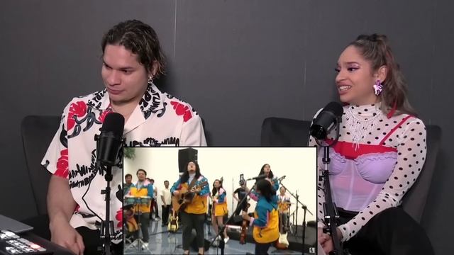 Latinos react to Philippine's AMAZING LIVE MUSIC CROWDS! смотреть онлайн