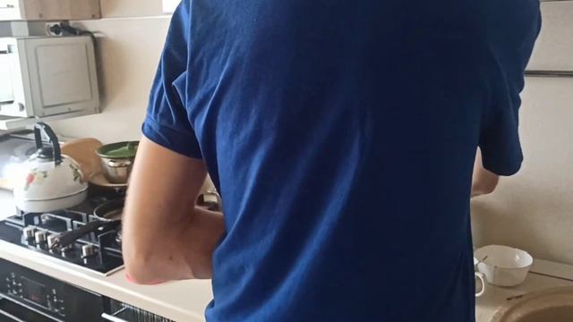 Готовлю омлет с сыром? смотреть онлайн