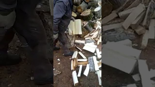 Ручная колка дров! смотреть онлайн