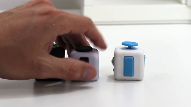 Antsy Labs Fidget Cube Review - Unboxing and Knockoff Fidget Cube Comparison смотреть онлайн