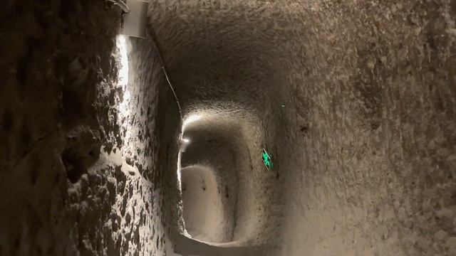 Грузия. Вардзия пещерный город. Из Батуми на машине по Грузии. Женский монастырь. смотреть онлайн