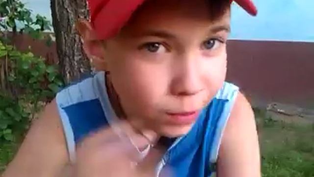 Съел мел за 10 рублей! А вам слабо? смотреть онлайн