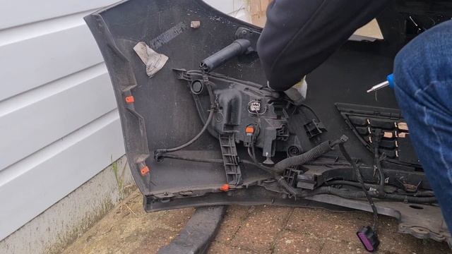 How To Remove Fog Lights And Change The Bulbs On ASTRA J 5 Doors Pre Facelift (2009-2012)