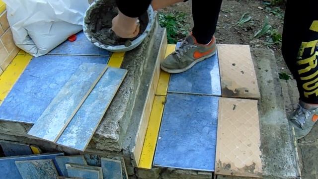 OARE CE GREŞESC LA.. ? Placat scări cu gresie ¤ DEDEMAN Adeziv gresie si faianta Ceresit CM 11 Plus смотреть онлайн