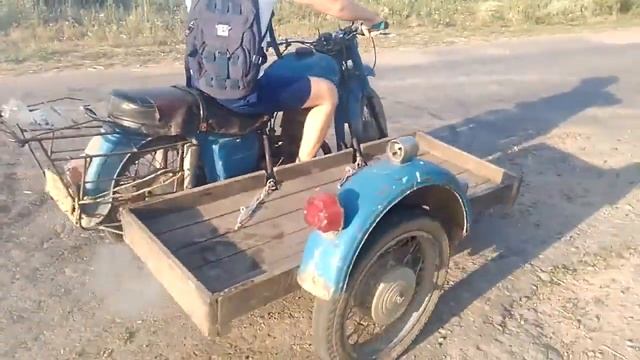 ИЖ Планета 56 Року Випуска на ходу смотреть онлайн