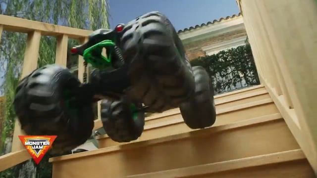 MONSTER JAM RC 1:64 Grave Digger & El Toro Loco