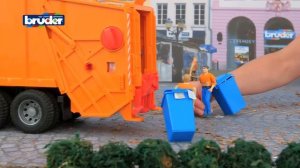 BRUDER Мусоровоз Scania 3560