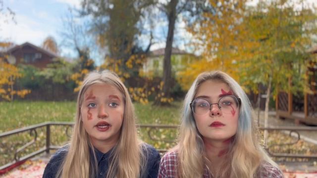 ТРОЙКА СТРАШНЫХ ИСТОРИЙ «УЛЫБАЮЩИЕСЯ ЛИЦО»?|Девочки о чём-то смотреть онлайн