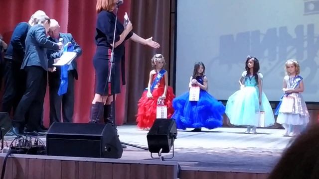 Мини-мисс Весёлое 2019!!! (3ч) смотреть онлайн