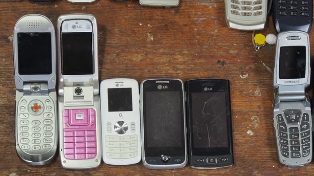 Mobile Phone Collection | 107 Phones