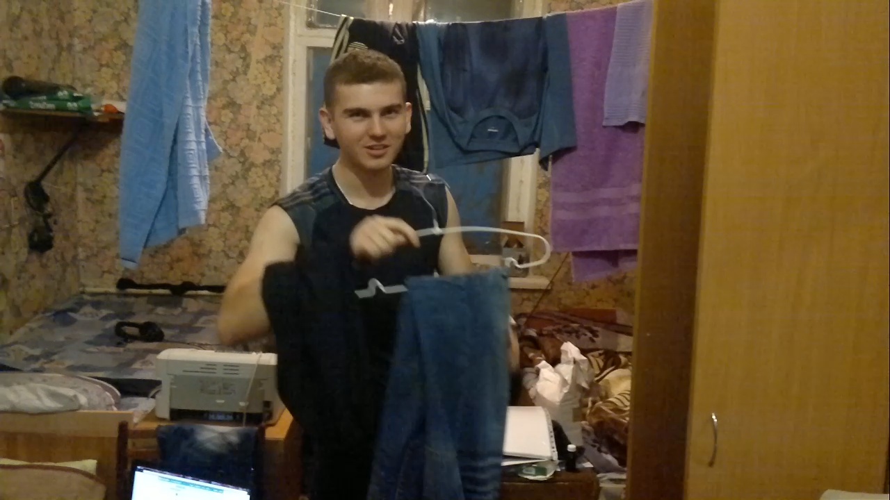 Ищу джинсы в общаге смотреть онлайн