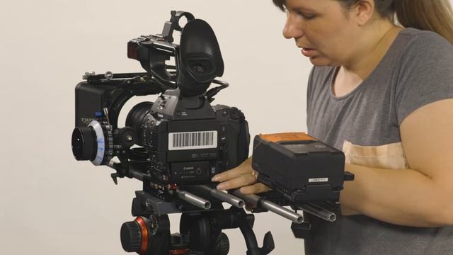 Canon C100 Shoulder Build смотреть онлайн