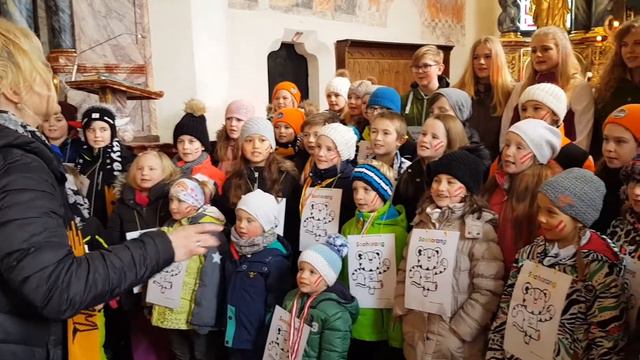 Singende Kinder bei Mayers Goldempfang смотреть онлайн