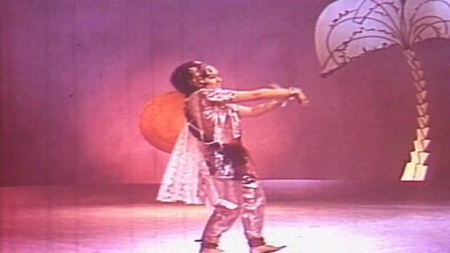 МАЛИКА КАЛАНДАРОВА / MALIKA QALANDAROVA / QUEEN OF TAJIK AND ORIENTAL DANCE/ смотреть онлайн