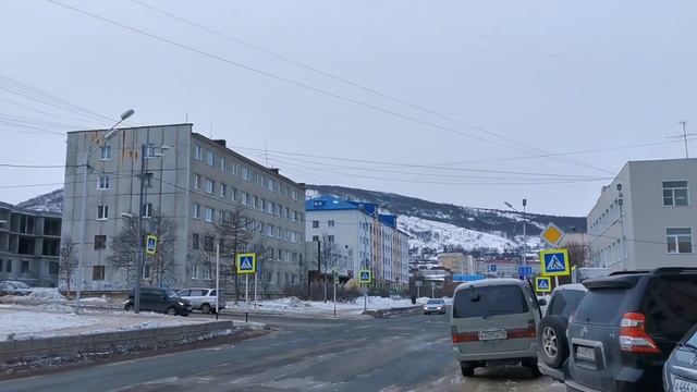 Пешком по Магадану от Восхода до Стоматологии,Карла Маркса, Советская,Дзержинская вверх,район театр смотреть онлайн
