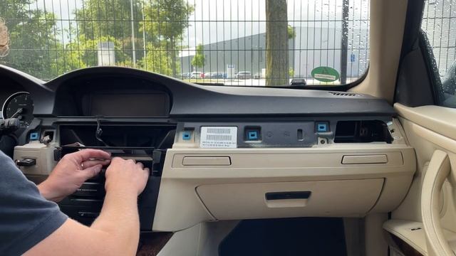 BMW 3-Series Radio CCC Remove (E90 E91 E92 E93)
