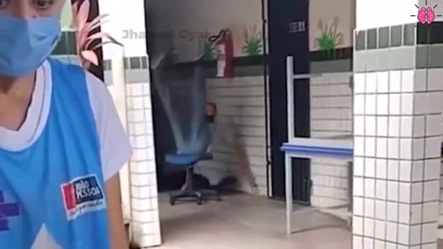 Funny Papa ki Pari Scooty se giri | Funny Papa ki pari videos | Funny Scooty Riding Girls смотреть онлайн