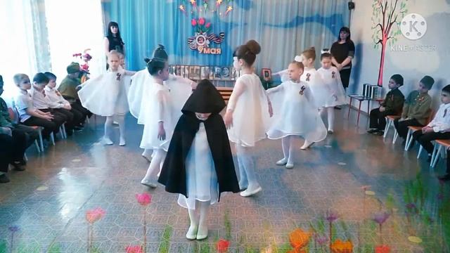 Танец "Журавли"- День Победы 2021 #каменскшахтинский #9мая #журавли смотреть онлайн