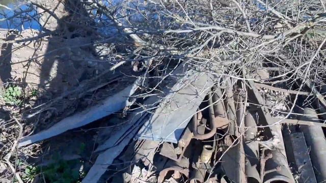 Глаза боятся а руки делают ! Огромная работа по поднятию берега ! смотреть онлайн