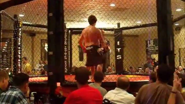 jakes fight VS Jason Figliano смотреть онлайн