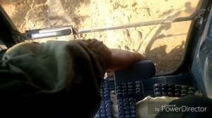 Как управлять экскаватором