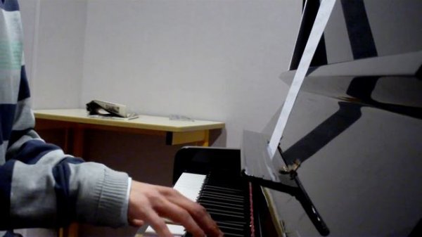 House MD - Hugh Laurie and Dave Matthews (piano)