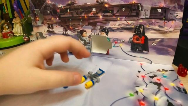 Распаковка Lego календаря Star Wars 2020 14-31 декабря смотреть онлайн