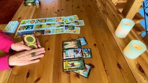 ЧТО ЕМУ ОТ ВАС НУЖНО? ?ЕГО МЫСЛИ и ЧУВСТВА К ВАМ СЕГОДНЯ ?ЕСТЬ ЛИ БУДУЩЕЕ С МУЖЧИНОЙ? Колена Таро