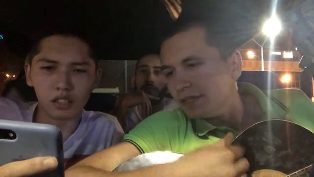 Гитара,парковка, вечер. смотреть онлайн