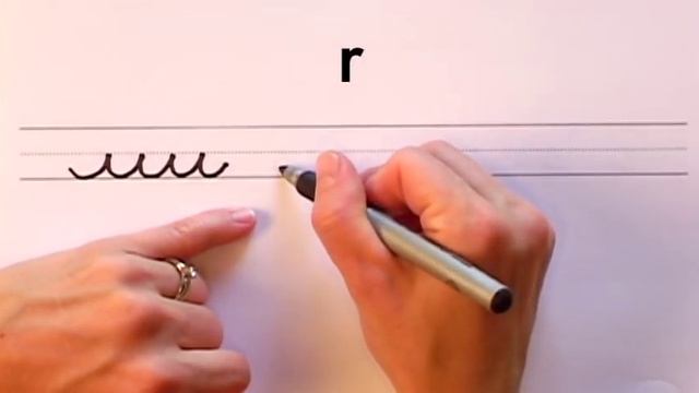 How To Write in Cursive // Lesson 2 // A complete Course // FREE Worksheets смотреть онлайн