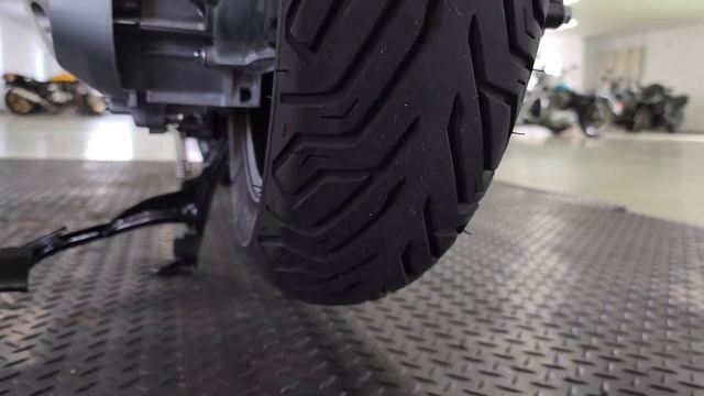 ホンダ PCX125 2022年 JK05型 黒 2,258km ワンオーナー 取説類完備　3.5cmローダウン BEAMSマフラー装着等カスタム12万相当 自賠責3年半付 諸費用込ケーズバイク смотреть онлайн