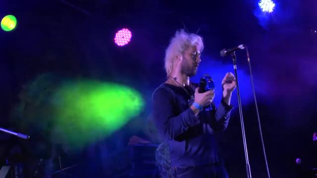 Сергей Бабкин - Звездная Пыль (live Соседний мир 2012) смотреть онлайн