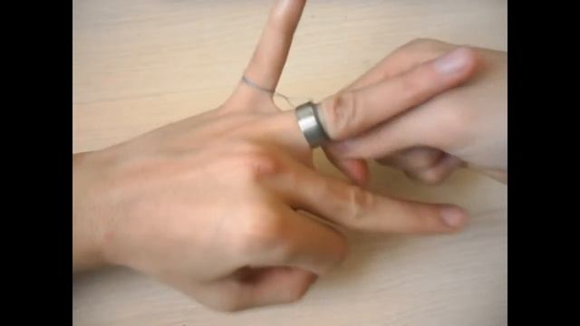 Как снять кольцо с пальца? смотреть онлайн