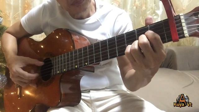 👋Mellow Version Of “SILENT NIGHT”🎄fingerstyle