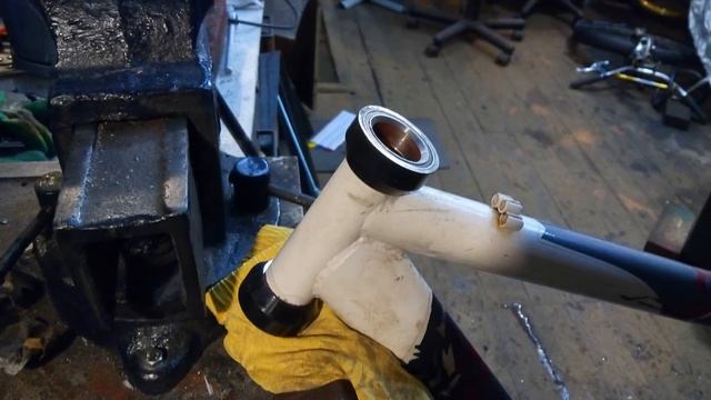 Установка вилки 1 1/8" на раму с рулевым стаканом 1", ремонт вилки Rock Shox XC32 TK 100 смотреть онлайн